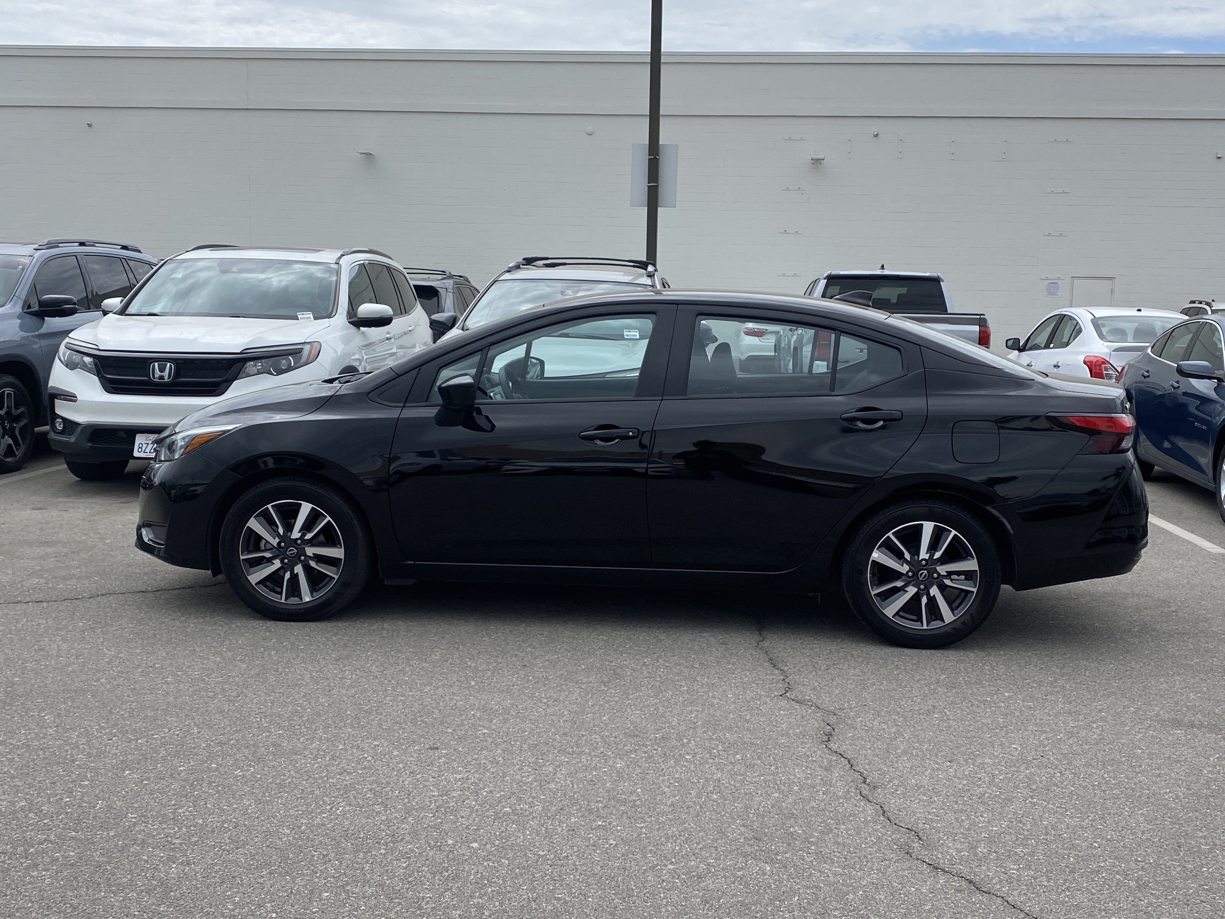 nissan versa sedan 2025 3N1CN8EV2SL842882 image nissan versa sedan 2025 3N1CN8EV2SL842882 image